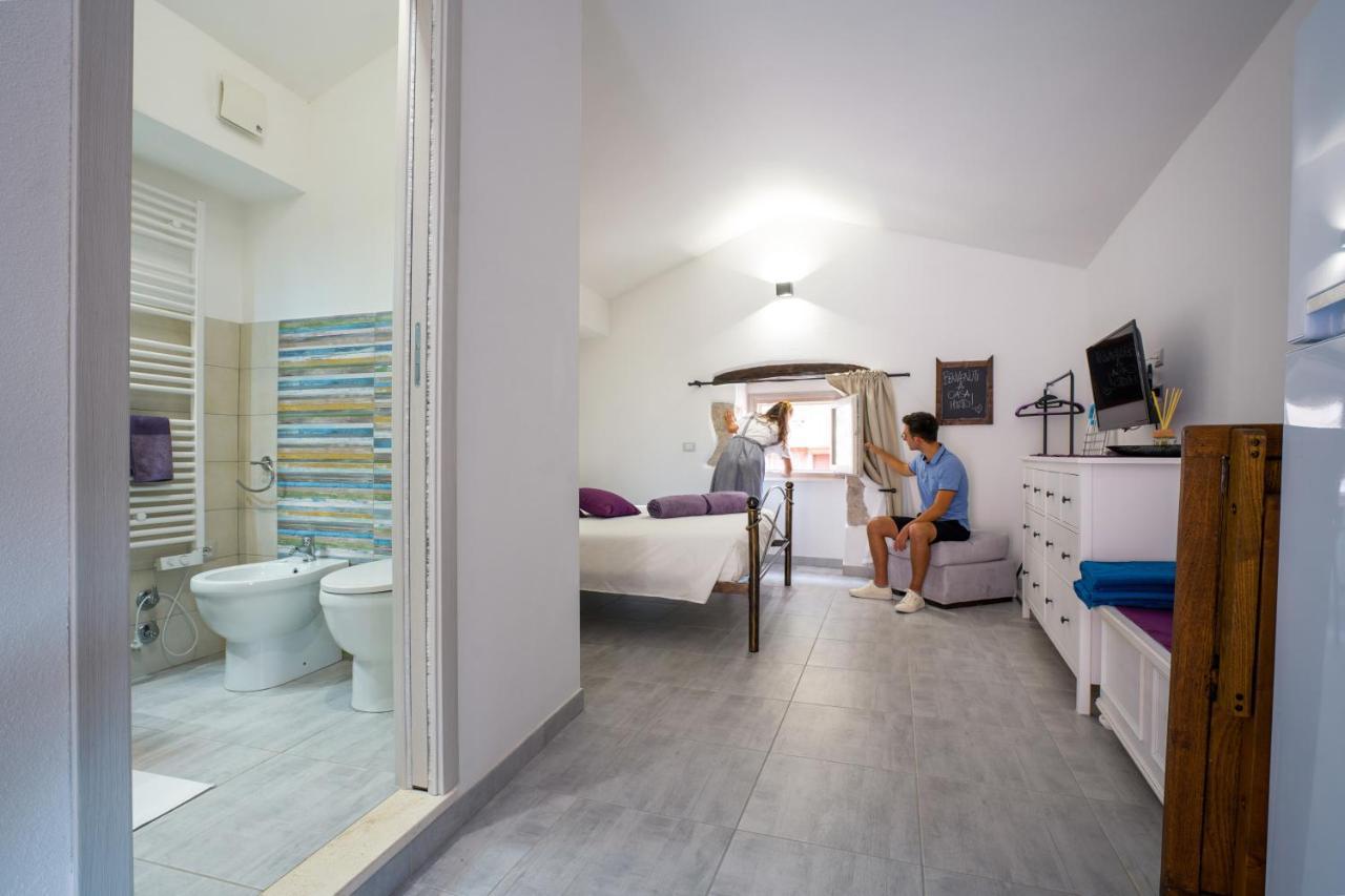 Casa Mirto Hotel บอซา ภายนอก รูปภาพ